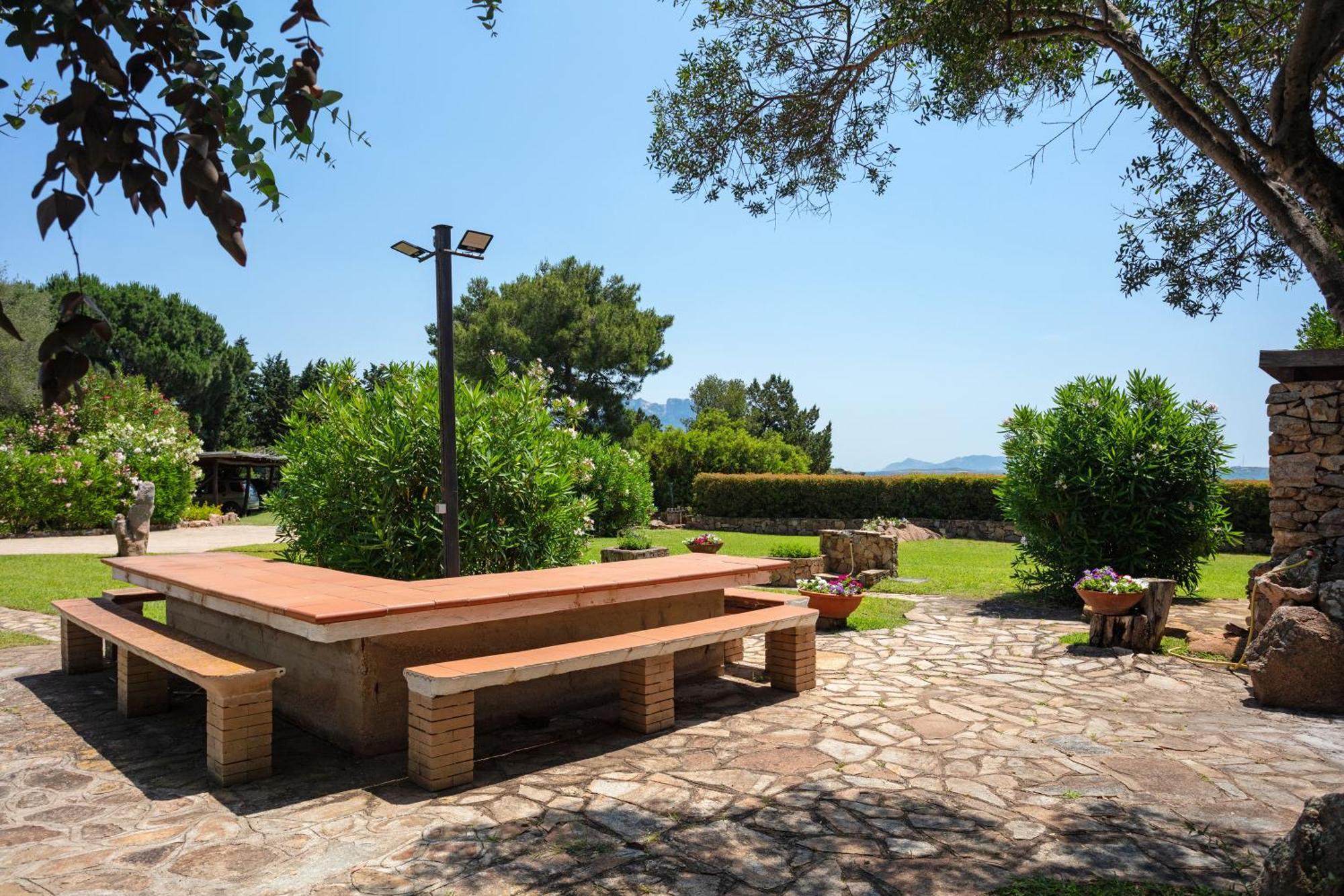 Baia Dorata Beach Apartment Porto Istana Exterior photo